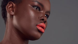 Pop and Sculpt: How to create a perfect summer lip look