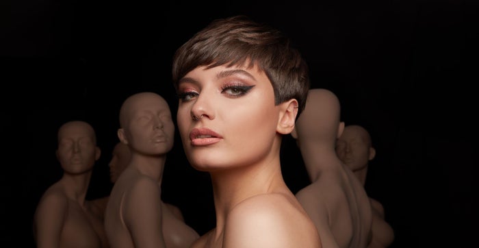 illamasqua, nude makeup, pennold